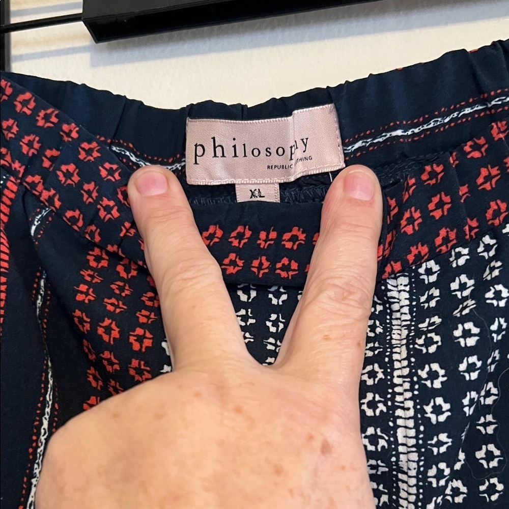 Philosophy Black and Red Patterned Wide Leg Pants - Picture 2 of 4